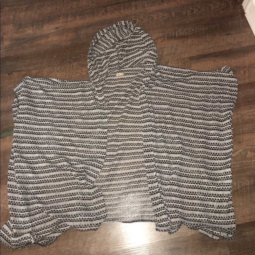 Hollister Poncho